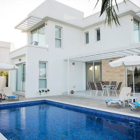 Travertine Cove *