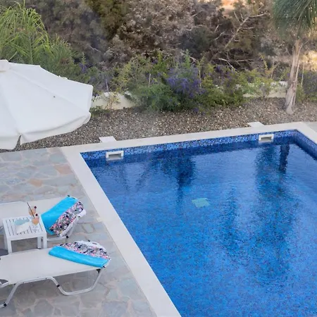 Travertine Cove Βίλα *