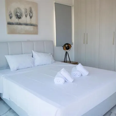 Travertine Cove