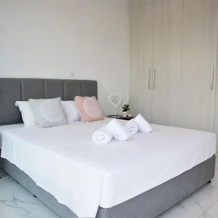 Travertine Cove Βίλα Πρωταράς