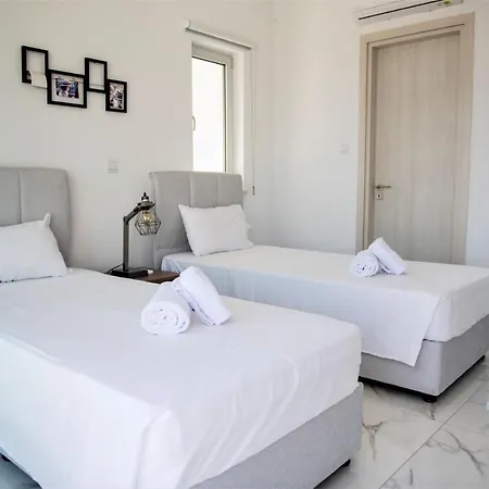 Travertine Cove